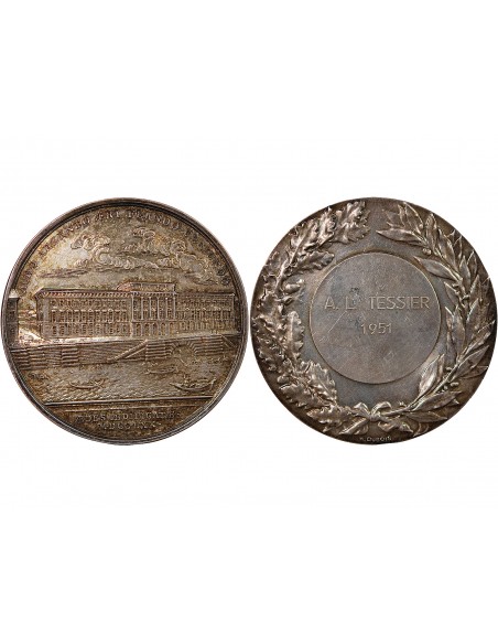 QUAI CONTI, MONNAIE DE PARIS - MEDAILLE ARGENT - 1951, DISTRIBUE A TESSIER