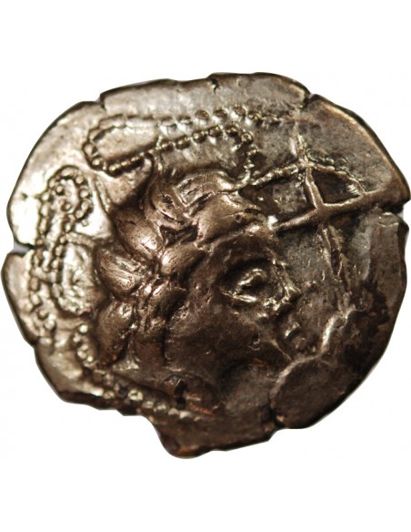 NAMNETES, RÉGION DE NANTES - STATERE A l'HYPPOPHORE ET A LA CROIX