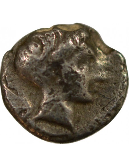 CARIE, HALICARNASSE - HEMIOBOLE ARGENT 395 / 377 AV JC