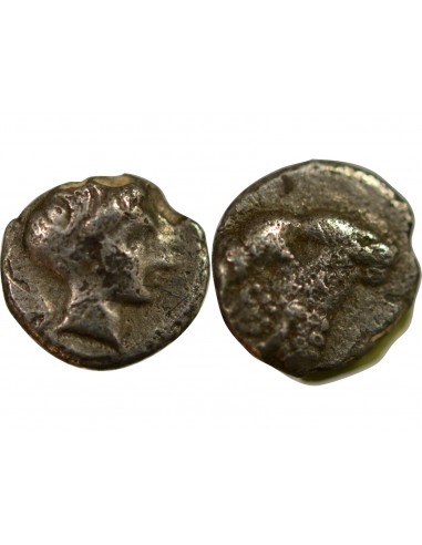 CARIE, HALICARNASSE - HEMIOBOLE ARGENT 395 / 377 AV JC