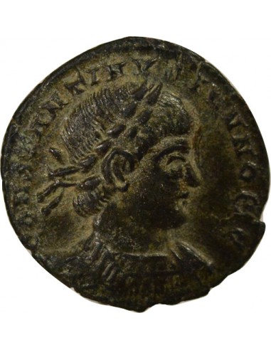 deux étendards Nummus Cuivre 333 Trèves