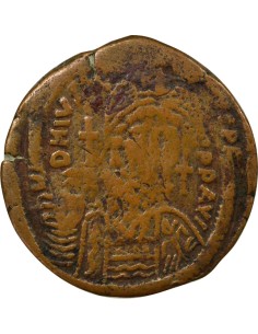Empire Byzantin Justinien Ier 2e Type 1 follis Cuivre An 29 (555-556) Constantinople 2
