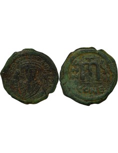 Empire Byzantin Tibère II Constantin 2e Type 1 follis Cuivre 581-582 Constantinople