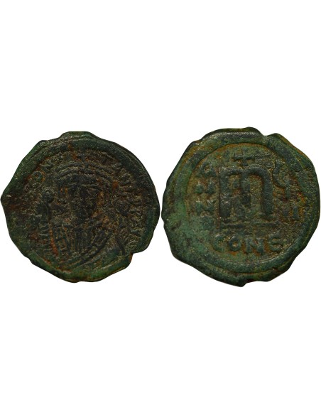 Empire Byzantin Tibère II Constantin 2e Type 1 follis Cuivre 581-582 Constantinople