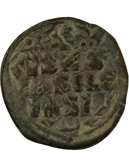 Empire Byzantin Classe D 1 follis Cuivre 1050-1060 Constantinople