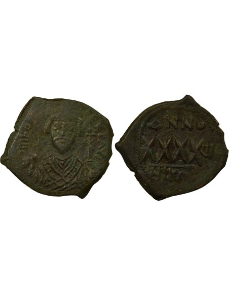 Empire Byzantin Phocas Classe II 1 follis Cuivre An 6 (607-608) Nicomédie
