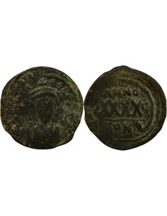 Empire Byzantin Phocas Classe II 1 follis Cuivre An 5 (606-607) Constantinople