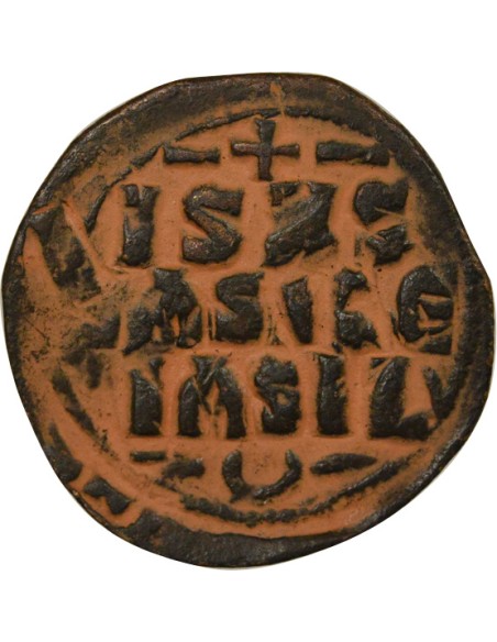 Empire Byzantin Classe D 1 follis Cuivre 1050-1060 Constantinople