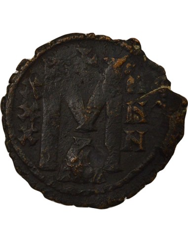 Empire Byzantin Classe III 1 follis Cuivre 732 Constantinople