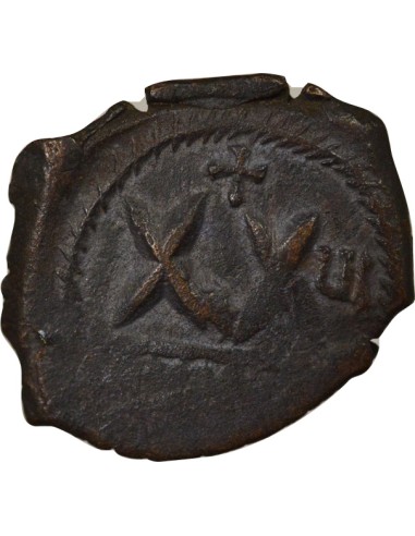 Empire Byzantin Phocas Classe II 1/2 follis Cuivre An 6 (607-608) Nicomédie