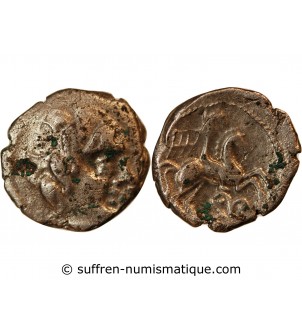 PICTONS, REGION DE POITIERS - DRACHME AU CAVALIER AILÉ