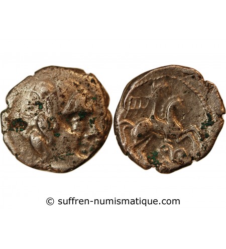 PICTONS, REGION DE POITIERS - DRACHME AU CAVALIER AILÉ
