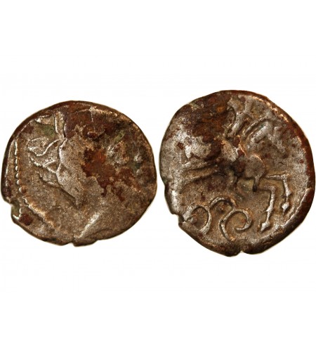 PICTONS, REGION DE POITIERS - DRACHME AU CAVALIER AILÉ