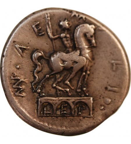 AEMILIA - DENIER ARGENT 114 / 113 AV JC ROME