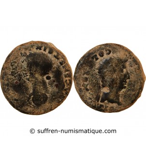 TIBERE - SESTERCE 14 / 15 COLONIA ROMULA - DIVIN AUGUSTE ET LIVIE