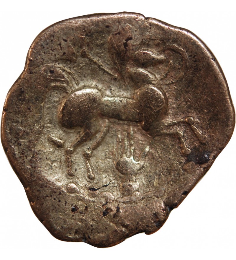 PICTONS, REGION DE POITIERS - STATERE A LA MAIN