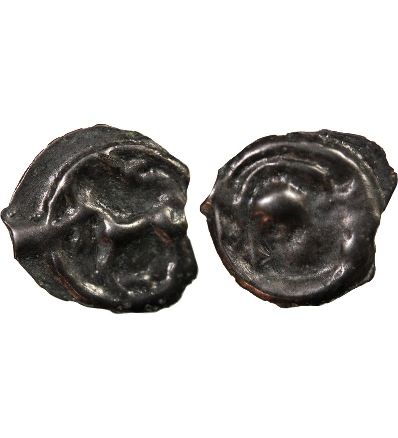 SÉNONS - POTIN A LA TÊTE CASQUÉE