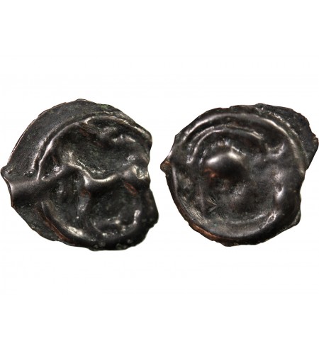 SÉNONS - POTIN A LA TÊTE CASQUÉE