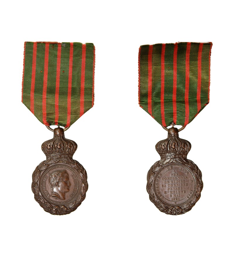 NAPOLEON Ier - MEDAILLE DE SAINTE-HELENE AVEC RUBAN