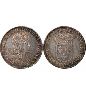 LOUIS XIII - 1/2 ECU ARGENT 1642 A PARIS .rose. - 1er Poinçon de Warin 2